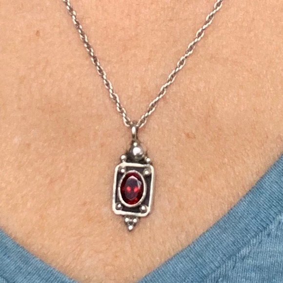 Garnet and sterling silver pendant and chain